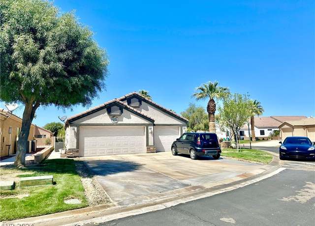 Property at 1458 Palm Dr, Laughlin, NV 89029, 2 beds, 2.5 baths