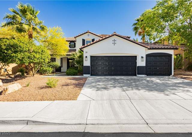 Property at 25 Blue Valley Dr, Henderson, NV 89002, 4 beds, 2.5 baths
