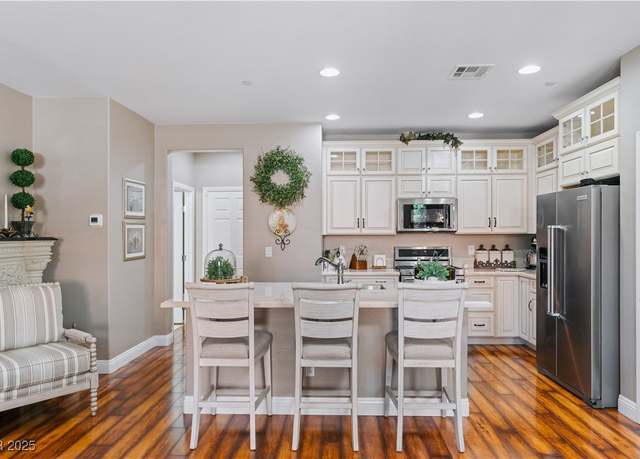 Property at 3185 Mura Del Prato Ave, Henderson, NV 89044, 3 beds, 2.5 baths