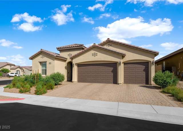 Property at 602 Desert Bluebell Ct, Henderson, NV 89011, 4 beds, 3 baths