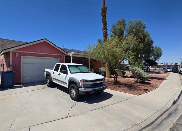Property at 2965 Palma Vista Cir, Las Vegas, NV 89169, 3 beds, 2 baths