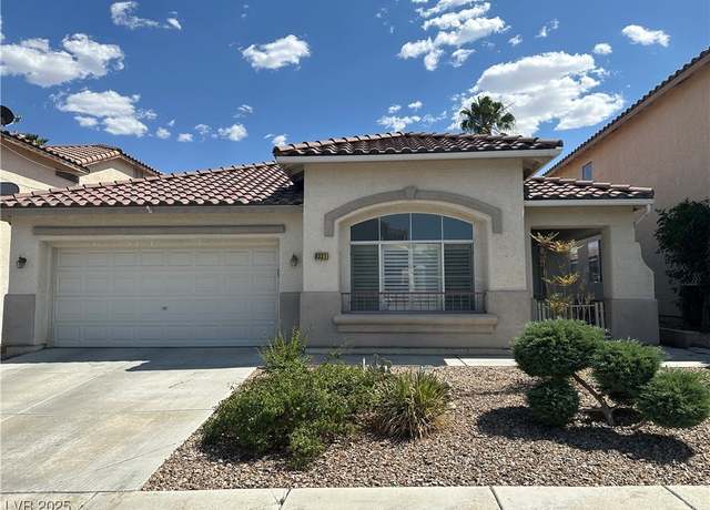 Property at 8337 Ruby Heights Ave, Las Vegas, NV 89117, 3 beds, 2 baths