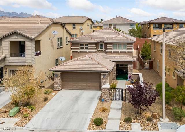 Property at 10440 Bay Ginger Ln, Las Vegas, NV 89135, 3 beds, 2.5 baths