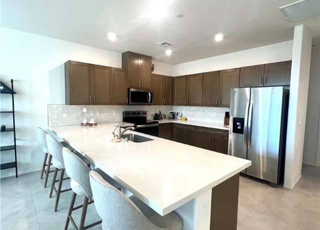 Property at 357 Ukelele Pl, Henderson, NV 89015, 3 beds, 2 baths