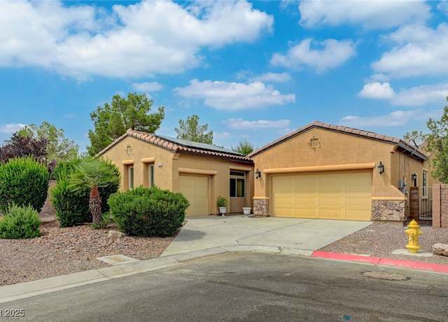 Property at 5698 Hoptree Dr, Pahrump, NV 89061, 4 beds, 3 baths