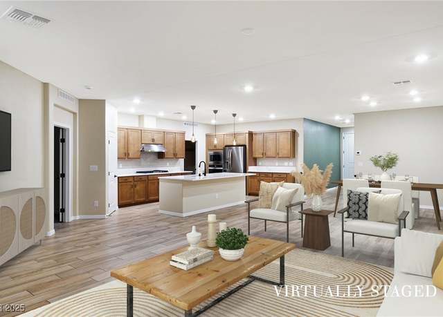 Property at 8478 Hawks View St, Las Vegas, NV 89113, 4 beds, 3.5 baths
