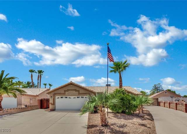 Property at 4475 Valley Regal Way, North Las Vegas, NV 89032, 3 beds, 2 baths