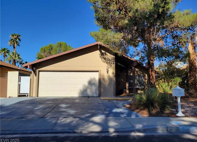 Property at 4723 Desert Vista Rd, Las Vegas, NV 89121, 4 beds, 2 baths