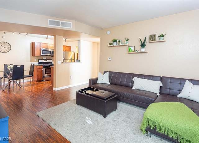 Property at 2120 Ramrod Ave #1112, Henderson, NV 89014, 2 beds, 2 baths