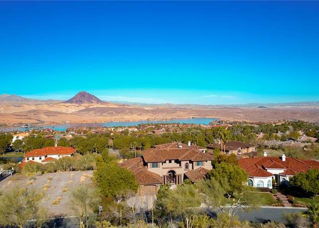 Property at 16 Camino Barcelona Pl, Henderson, NV 89011