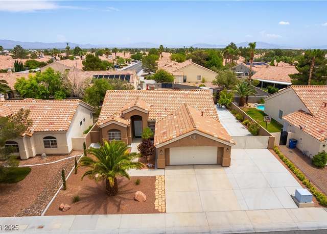 Property at 5620 Silver Belle St, Las Vegas, NV 89149, 4 beds, 2 baths