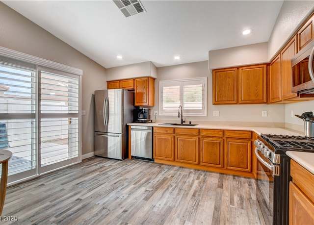 Property at 9292 Vervain Ct, Las Vegas, NV 89149, 2 beds, 2 baths