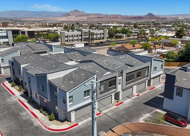 Property at 143 Aqua Commons Ln, Henderson, NV 89015, 3 beds, 2.5 baths