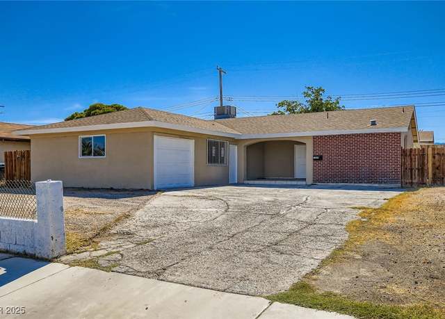Property at 1425 N Tonopah Dr, Las Vegas, NV 89106, 3 beds, 2 baths