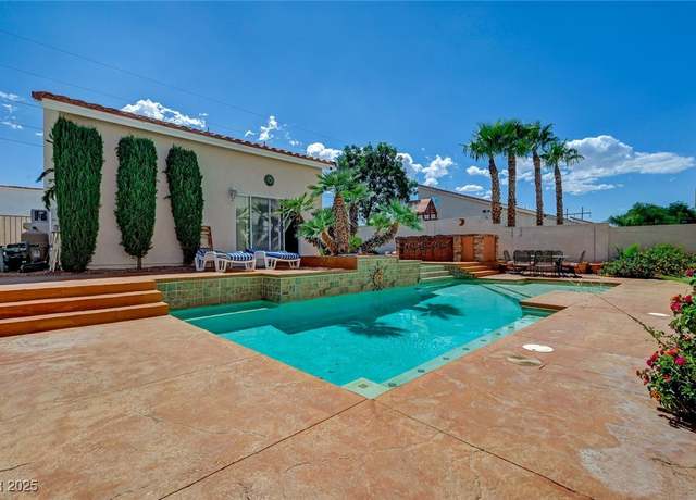 Property at 1593 Graystone Canyon Ave, Las Vegas, NV 89183, 5 beds, 3 baths