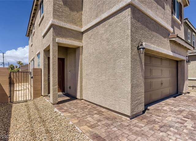 Property at 1611 Prairie Fields Ct, Las Vegas, NV 89115, 4 beds, 2.5 baths