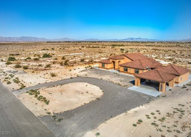 Property at 5700 E Carter Ln, Pahrump, NV 89061, 3 beds, 2 baths