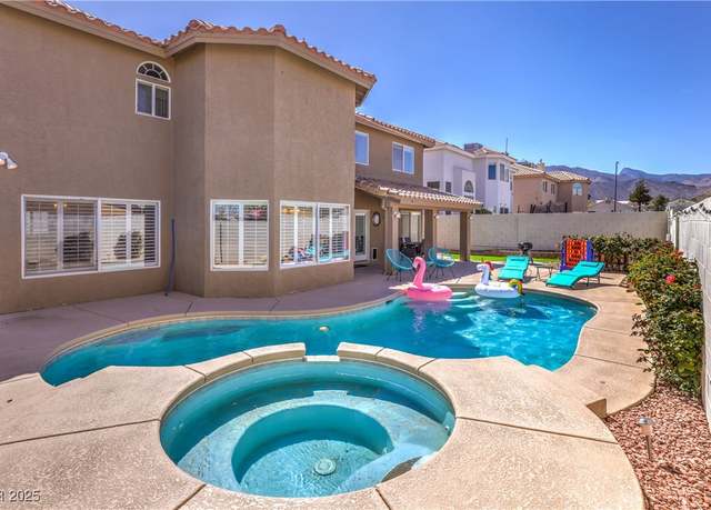 Property at 9124 Sapphire Ridge Ave, Las Vegas, NV 89129, 6 beds, 3 baths