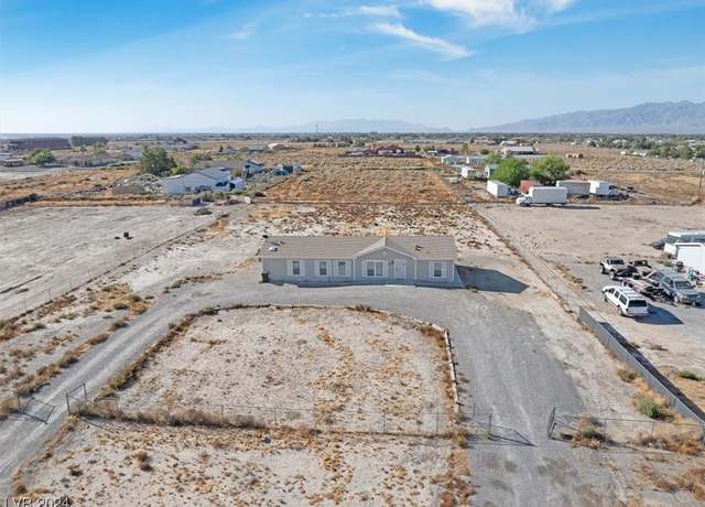 Property at 2761 Hacienda St, Pahrump, NV 89048, 4 beds, 2 baths