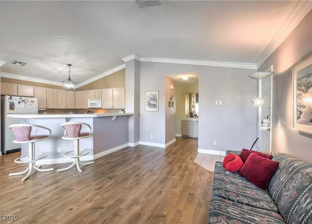 Property at 7909 Fossil Creek Ln #202, Las Vegas, NV 89145, 2 beds, 2 baths