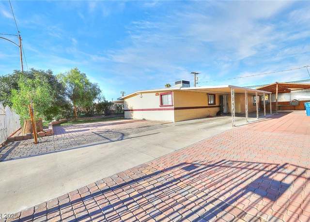 Property at 1836 Statz St, North Las Vegas, NV 89030, 4 beds, 2 baths