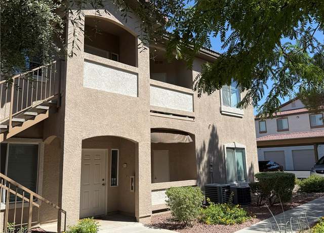 Property at 2305 W Horizon Ridge Pkwy #3512, Henderson, NV 89052, 3 beds, 2 baths