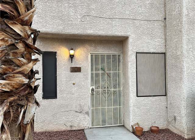 Property at 2611 Aracatuba Ave, Las Vegas, NV 89121, 2 beds, 2 baths