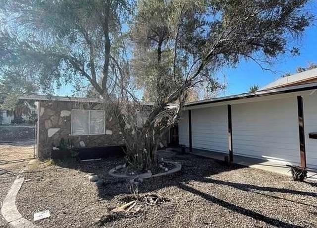Property at 3955 Ventura Way, Las Vegas, NV 89121, 3 beds, 2 baths