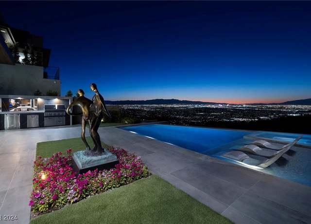 Property at 496 Overlook Rim Dr, Henderson, NV 89012, 3 beds, 4 baths