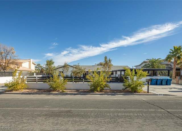 Property at 2870 Belcastro St, Las Vegas, NV 89117, 4 beds, 3.5 baths