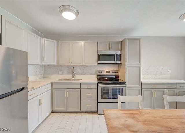 Property at 304 Orland St #38, Las Vegas, NV 89107, 1 bed, 1 bath