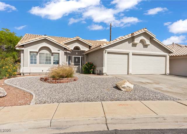 Property at 556 Decidedly St, Henderson, NV 89015, 4 beds, 2 baths