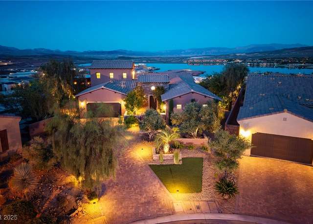 Property at 8 Laricola Ct, Henderson, NV 89011, 4 beds, 4.5 baths