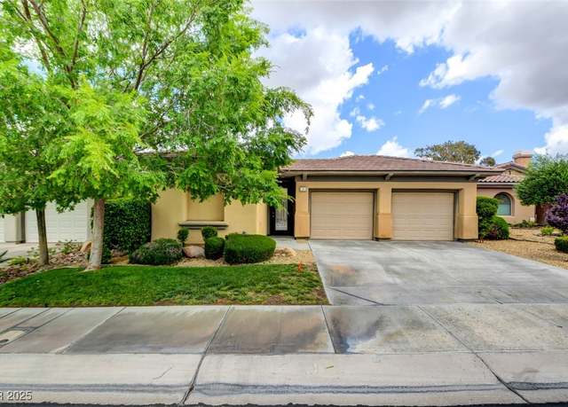 Property at 4 Chatmoss Rd, Henderson, NV 89052, 3 beds, 3 baths