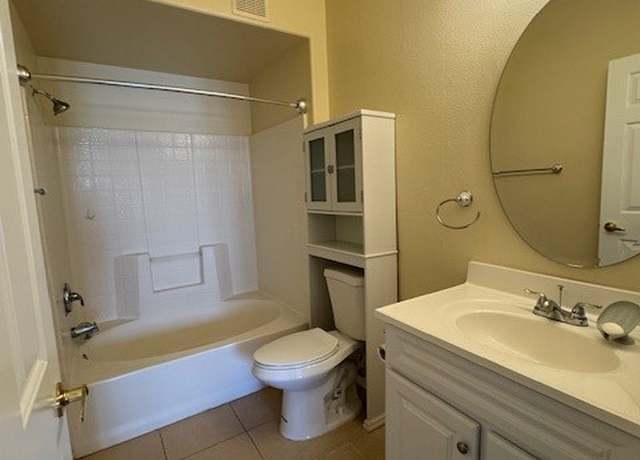 Property at 7159 S Durango Dr #206, Las Vegas, NV 89113, 2 beds, 2 baths