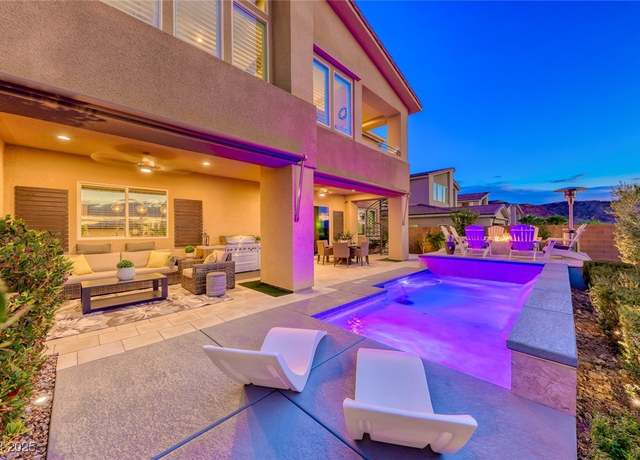 Property at 7 Hilltop Crest St, Henderson, NV 89011, 4 beds, 4 baths