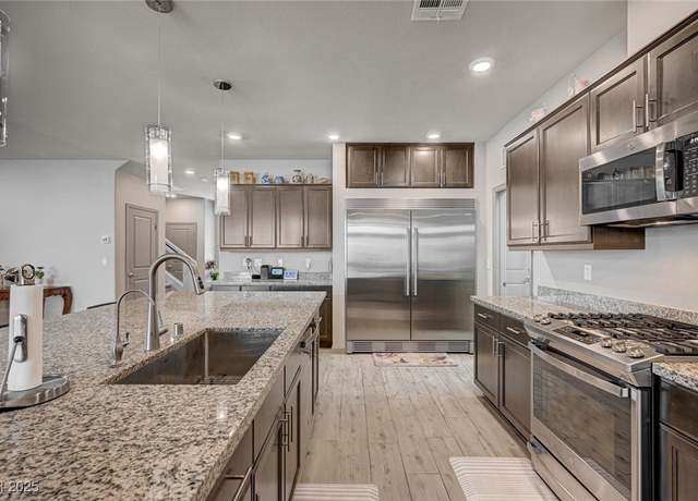 Property at 6790 Tangled Vines Ave, Las Vegas, NV 89139, 4 beds, 2.5 baths