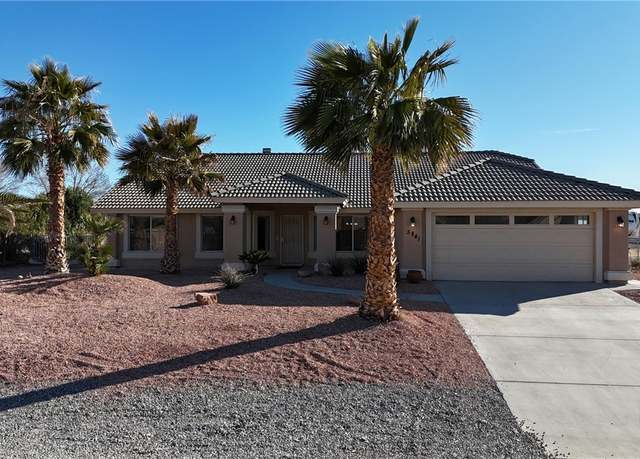 Property at 5841 Doubletree Rd, Pahrump, NV 89061, 5 beds, 3.5 baths