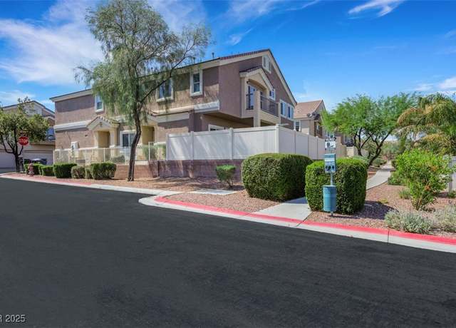 Property at 1101 Elation Ln #2, Henderson, NV 89002, 3 beds, 2.5 baths