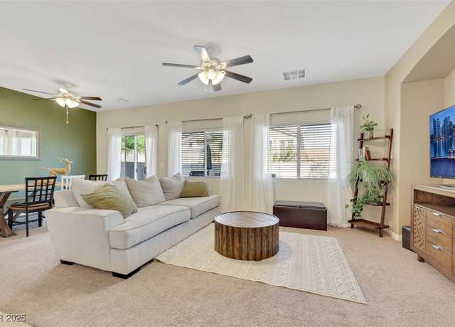 Property at 1101 Elation Ln #2, Henderson, NV 89002, 3 beds, 2.5 baths