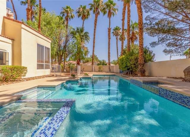 Property at 5228 Painted Lakes Way, Las Vegas, NV 89149, 4 beds, 3.5 baths