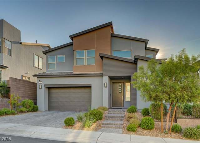 Property at 221 Abbey Hill St, Henderson, NV 89012, 4 beds, 3 baths
