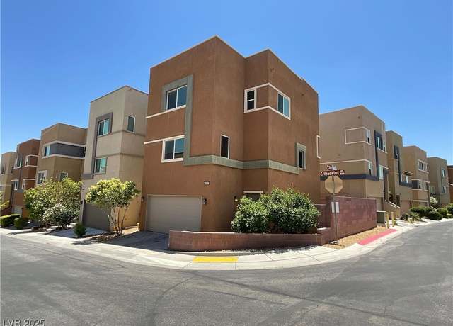 Property at 10537 Headwind Ave, Las Vegas, NV 89129, 3 beds, 3.5 baths