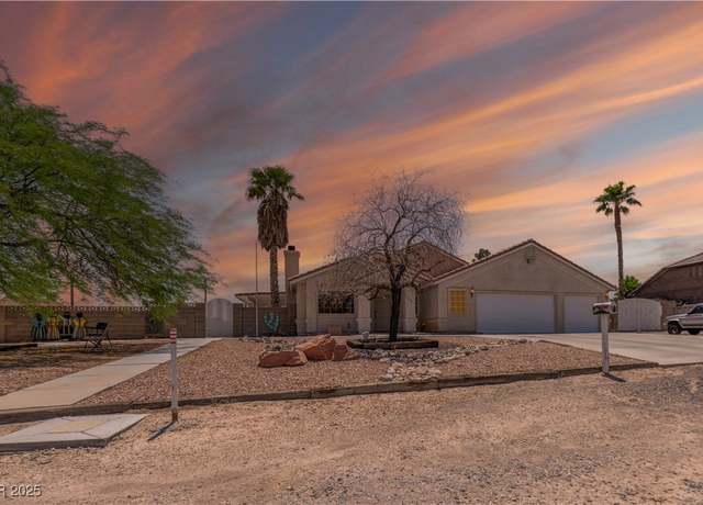 Property at 475 E Robindale Rd, Las Vegas, NV 89123, 3 beds, 2 baths