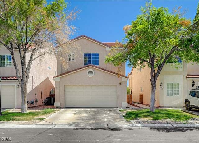 Property at 5611 Leaning Oak Ave, Las Vegas, NV 89118, 3 beds, 2.5 baths