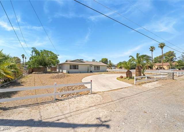 Property at 3375 W Capovilla Ave, Las Vegas, NV 89118, 3 beds, 2 baths