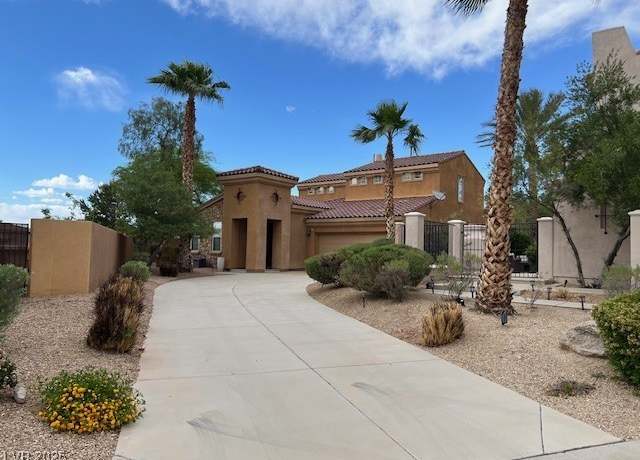 Property at 1091 Casa Palermo Cir, Henderson, NV 89011, 3 beds, 3 baths