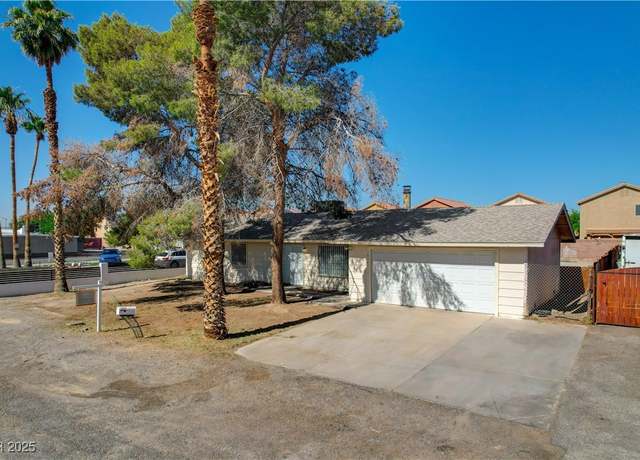 Property at 1847 Stevens St, Las Vegas, NV 89115, 4 beds, 3 baths