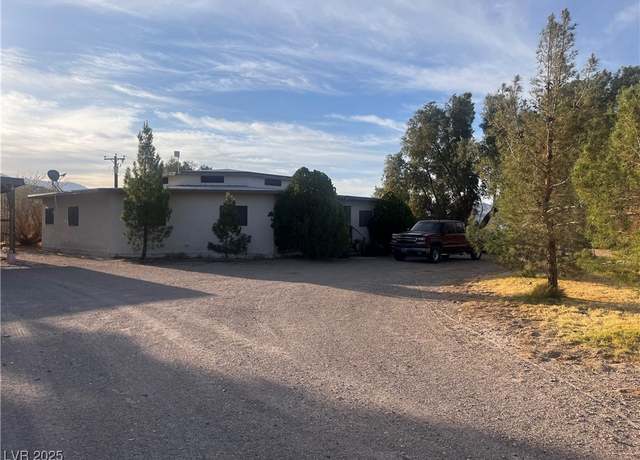 Property at 3491 S Bridle Way, Crystal, NV 89020, 4 beds, 3 baths