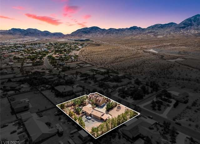 Property at 912 Santa Ynez Ave, Henderson, NV 89002, 5 beds, 5 baths